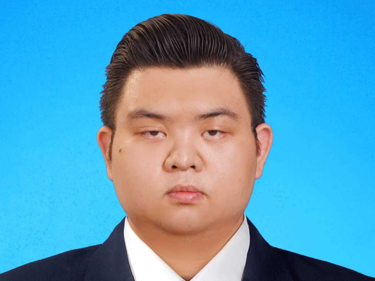 ฉัตรเฉลิม เชี่ยววิทย์