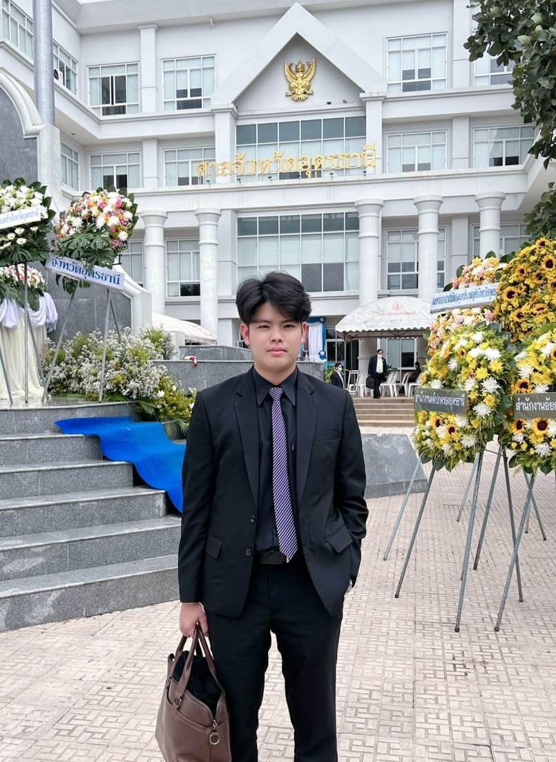 พฤกษมงคล   โกศรีวงศ์