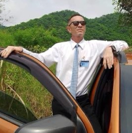 นายนฤชิต เมืองพรหม
