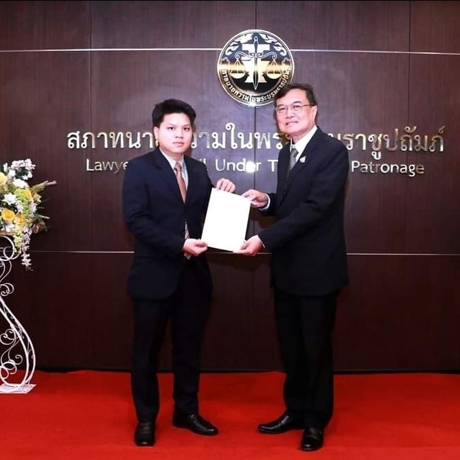 ณัฐพล มาแก้ว